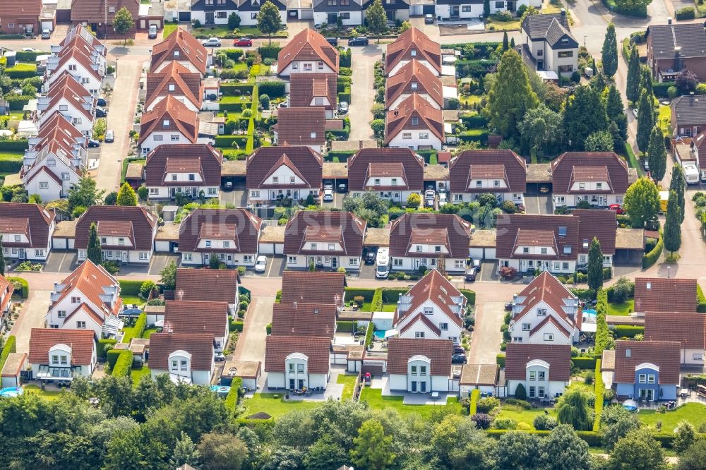 Weddinghofen von oben - Wohngebiet einer Einfamilienhaus- Siedlung in Weddinghofen im Bundesland Nordrhein-Westfalen, Deutschland