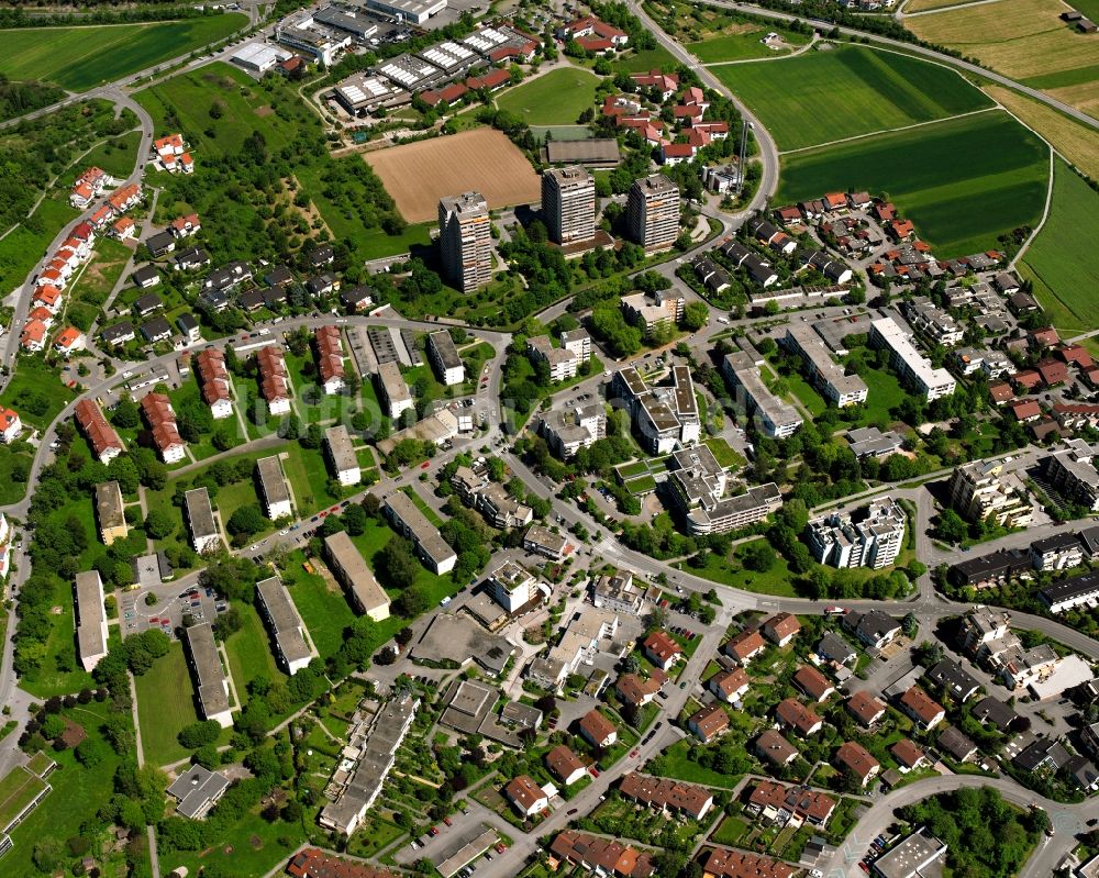 Winnenden aus der Vogelperspektive: Wohngebiet einer Einfamilienhaus- Siedlung in Winnenden im Bundesland Baden-Württemberg, Deutschland