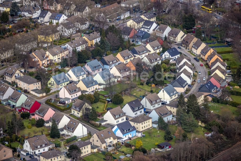 Frillendorf aus der Vogelperspektive: Wohngebiet einer Einfamilienhaus- Siedlung zwischen Honigmannstraße und Helfenbergweg in Frillendorf im Bundesland Nordrhein-Westfalen, Deutschland