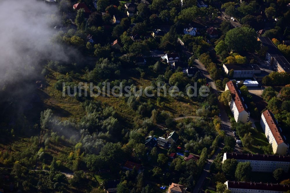 Luftaufnahme Berlin Köpenick - Wohngebiet am Feldblumenweg - Grüne Trift am Stadtrand des Stadtteiles Köpenick in Berlin