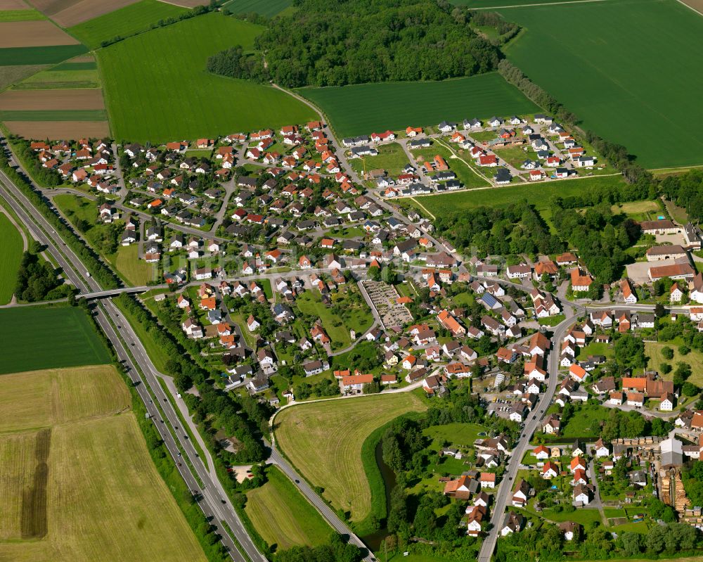 Luftbild Achstetten - Wohngebiet am Feldrand in Achstetten im Bundesland Baden-Württemberg, Deutschland