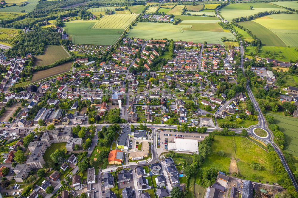 Luftbild Bönen - Wohngebiet am Feldrand in Bönen im Bundesland Nordrhein-Westfalen, Deutschland