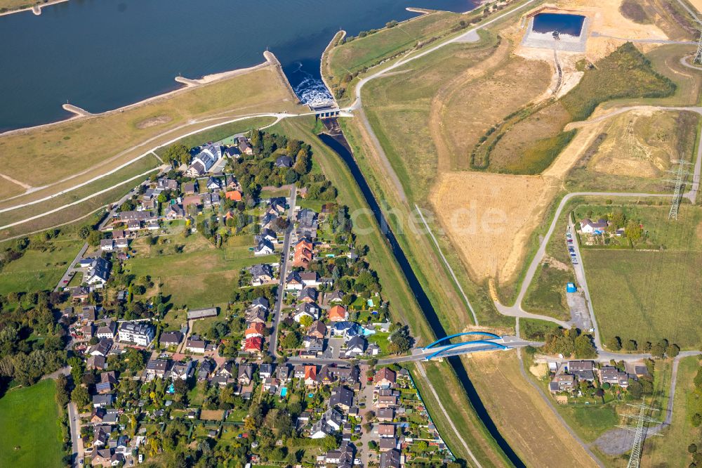 Luftaufnahme Eppinghoven - Wohngebiet am Feldrand in Eppinghoven im Bundesland Nordrhein-Westfalen, Deutschland