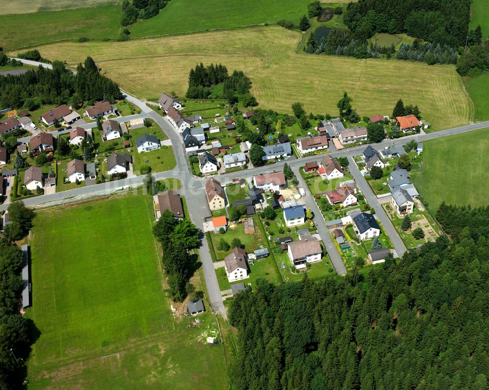 Geroldsreuth von oben - Wohngebiet am Feldrand in Geroldsreuth im Bundesland Bayern, Deutschland