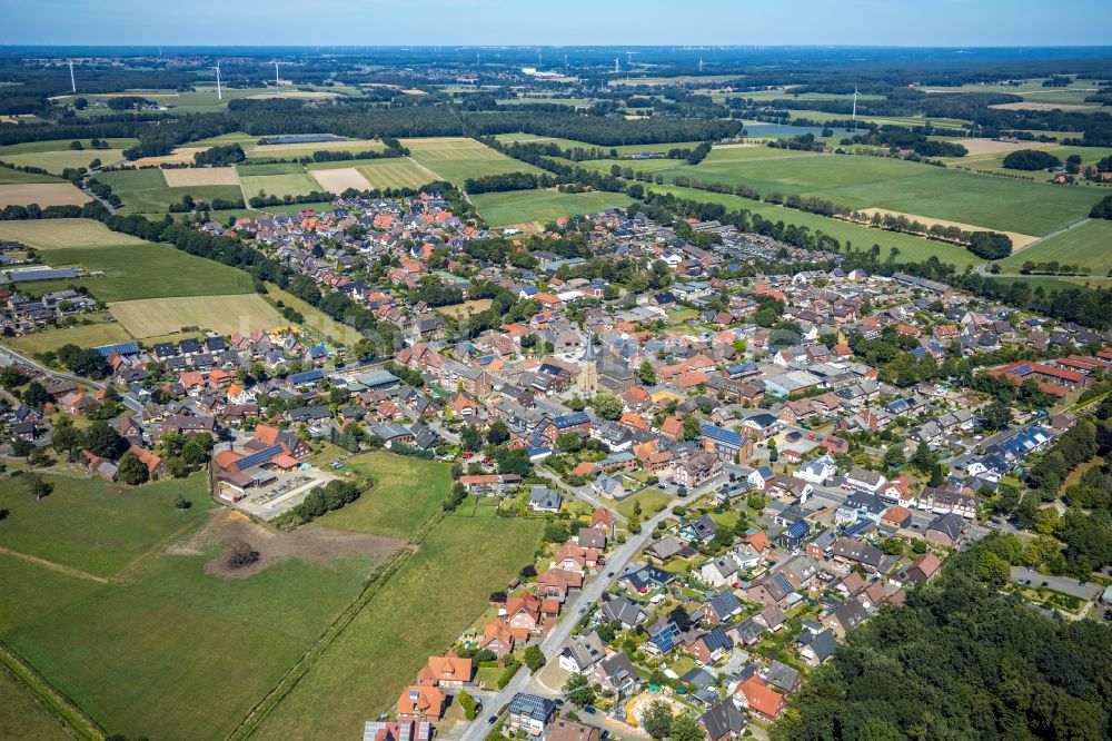 Luftaufnahme Lembeck - Wohngebiet am Feldrand in Lembeck im Bundesland Nordrhein-Westfalen, Deutschland