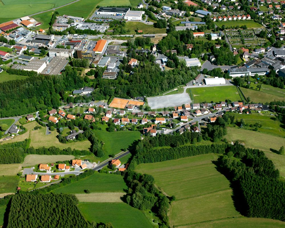 Luftaufnahme Neuenreuth - Wohngebiet am Feldrand in Neuenreuth im Bundesland Bayern, Deutschland