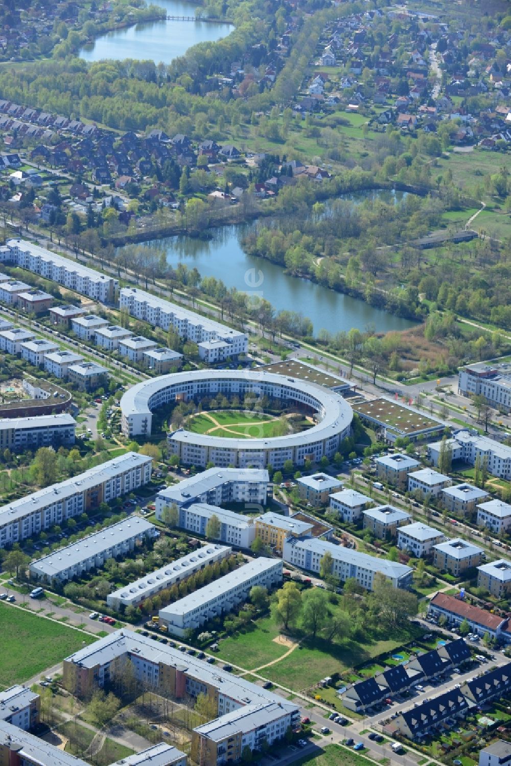 Luftaufnahme Falkensee - Wohngebiet der Herlitzsiedlung an der Spandauer Straße / Horkheimerstraße in Falkensee im Bundesland Brandenburg