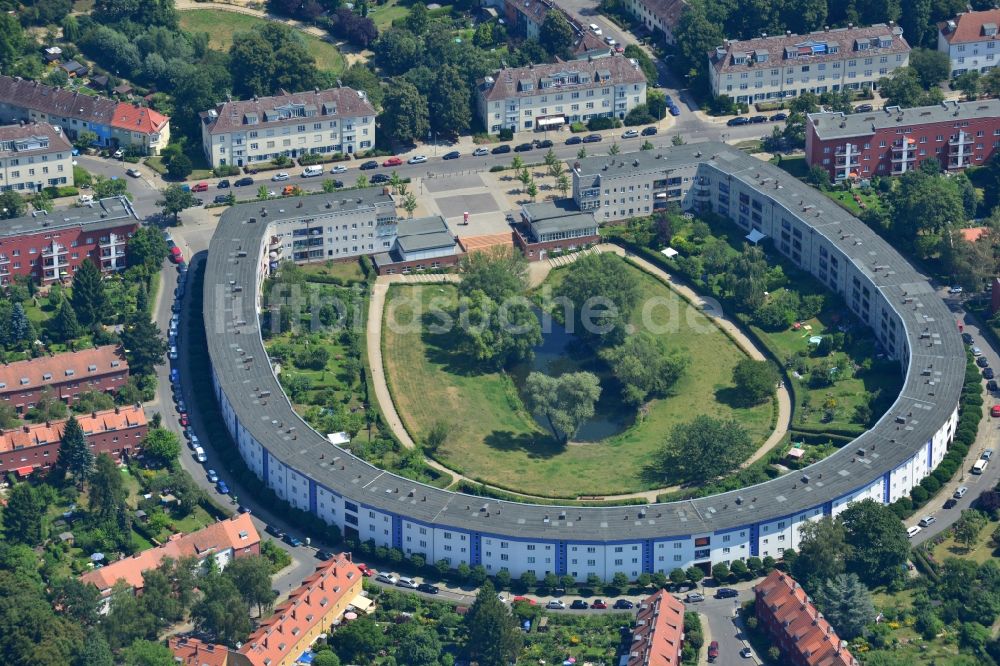 Berlin Britz aus der Vogelperspektive: Wohngebiet Hufeisensiedlung in Berlin - Britz