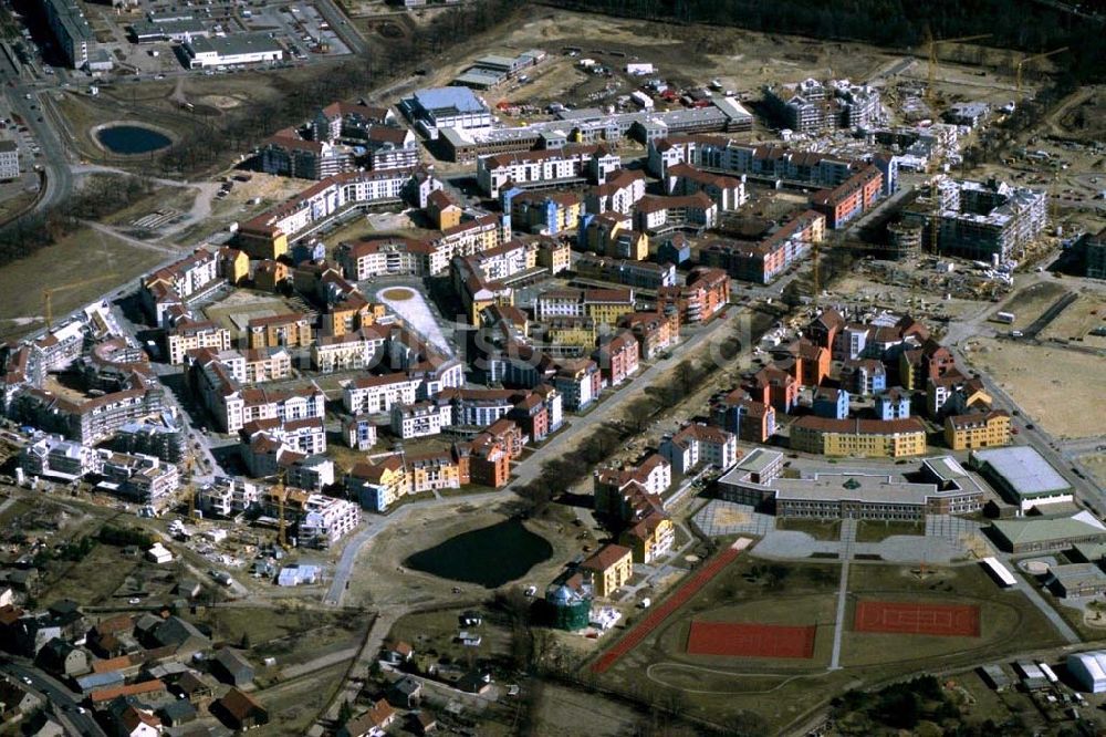 Potsdam - Drewitz / Kirchsteigfeld aus der Vogelperspektive: 12.02.95 Wohngebiet am Kirchsteigfeld in Potsdam - Drewitz.