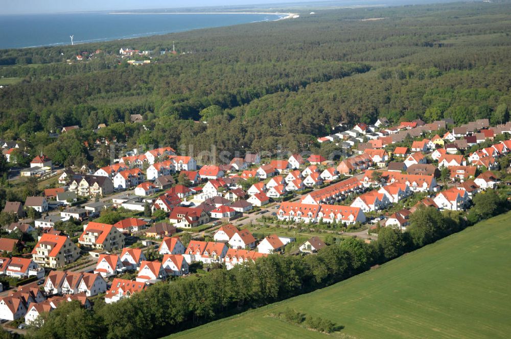 Luftaufnahme Graal-Müritz - Wohngebiet Koppenheide der HAWO Bauträger KG in unmittelbarer Strandnähe im Ostseeheilbad Graal-Müritz