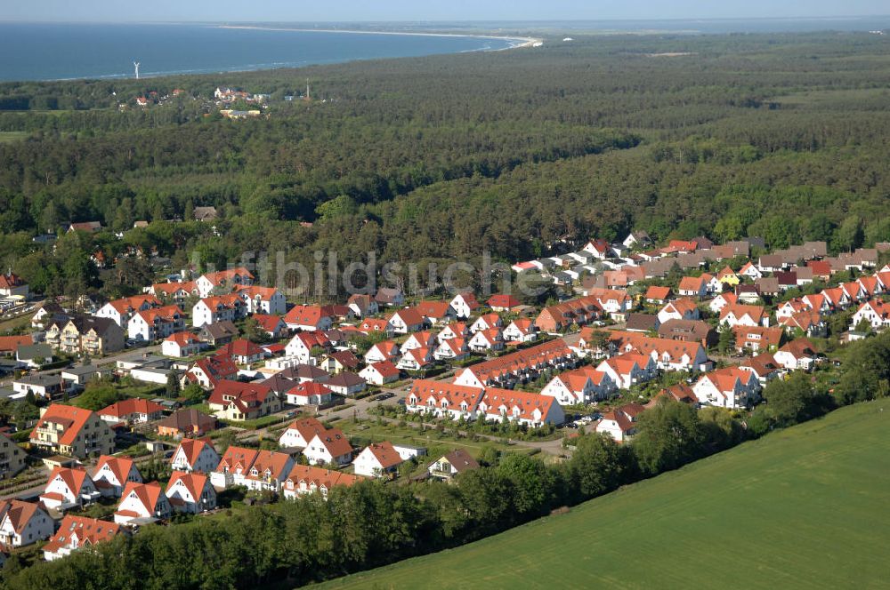 Graal-Müritz von oben - Wohngebiet Koppenheide der HAWO Bauträger KG in unmittelbarer Strandnähe im Ostseeheilbad Graal-Müritz