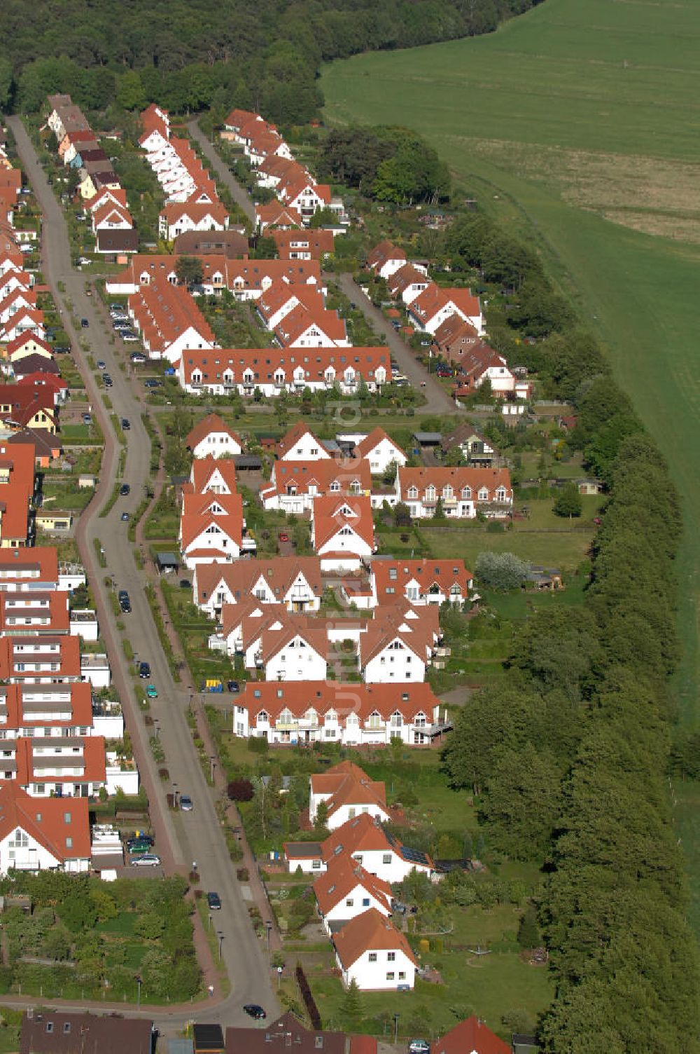 Graal-Müritz von oben - Wohngebiet Koppenheide der HAWO Bauträger KG in unmittelbarer Strandnähe im Ostseeheilbad Graal-Müritz