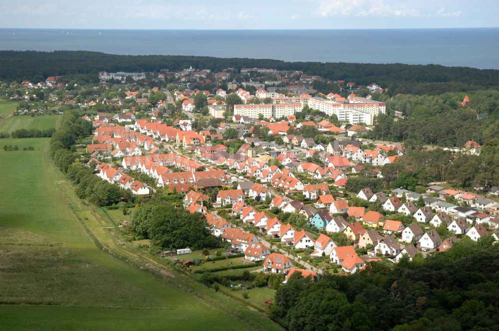 Luftbild Ostseebad Graal-Müritz - Wohngebiet Koppenheide der HAWO Bauträger KG in unmittelbarer Strandnähe im Ostseeheilbad Graal-Müritz