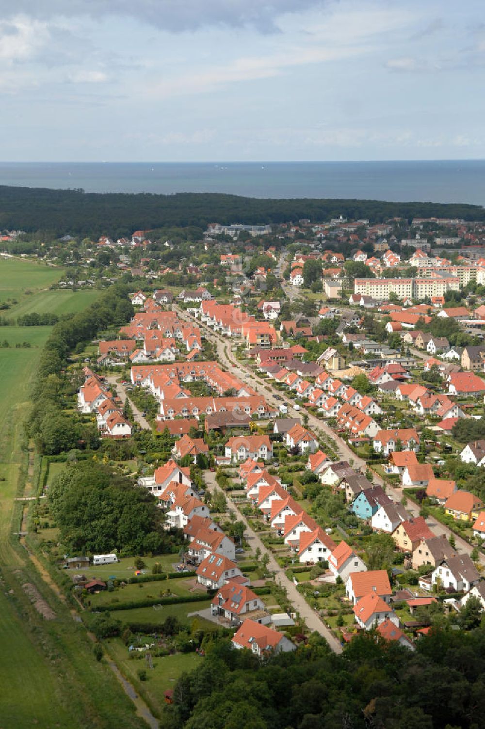 Ostseebad Graal-Müritz von oben - Wohngebiet Koppenheide der HAWO Bauträger KG in unmittelbarer Strandnähe im Ostseeheilbad Graal-Müritz