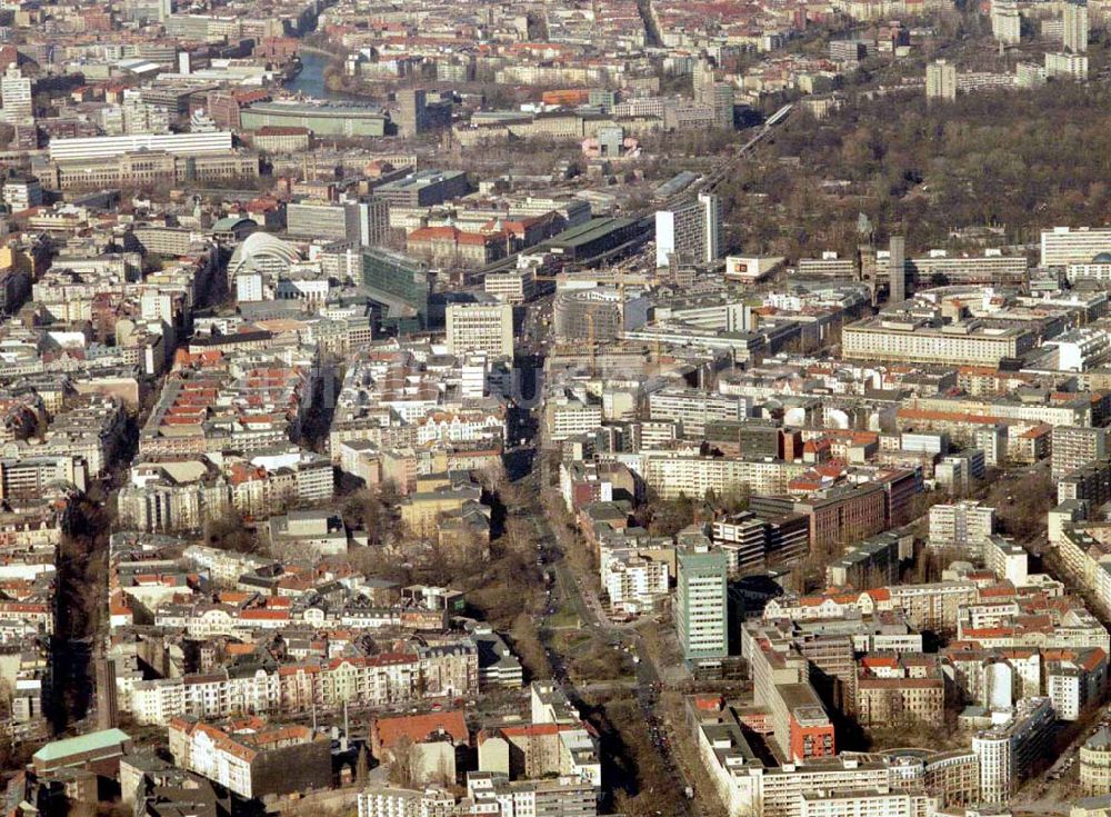 Luftbild Berlin – Wilmersdorf - Wohngebiet an der Kreuzung Bundesallee, Hohenzollerndamm, Nachodstraße mit Blick in Richtung Bahnhof Zoo / Gedächtniskirche mit dem IBB-Hochhaus und dem Park an der Meier-Otto-Straße in Berlin-Wilmersdor