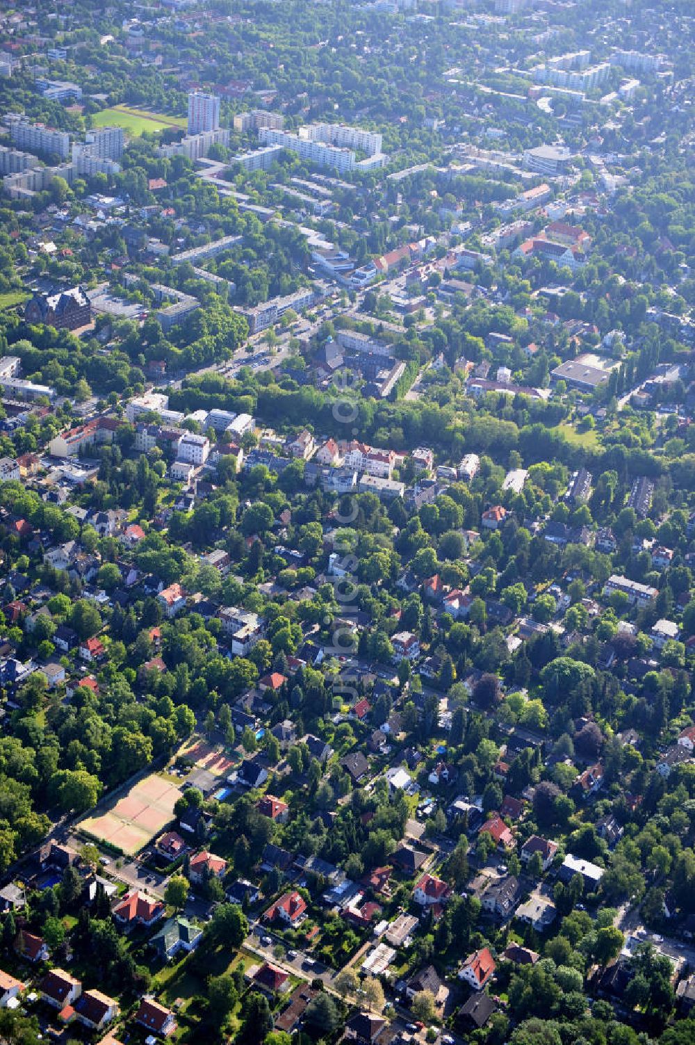 Berlin Lichtenrade aus der Vogelperspektive: Wohngebiet in Lichtenrade