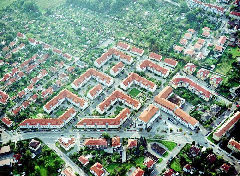 Luftbild Dresden - Niedersedlitz - Wohngebiet an der Lugauer Straße / Germanienweg in Dresden - Niedersedlitz - ein Projekt der MÜBAU.