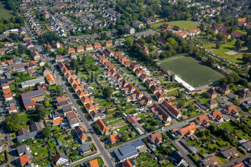 Luftaufnahme Ahlen - Wohngebiet einer Mehrfamilienhaussiedlung in Ahlen im Bundesland Nordrhein-Westfalen