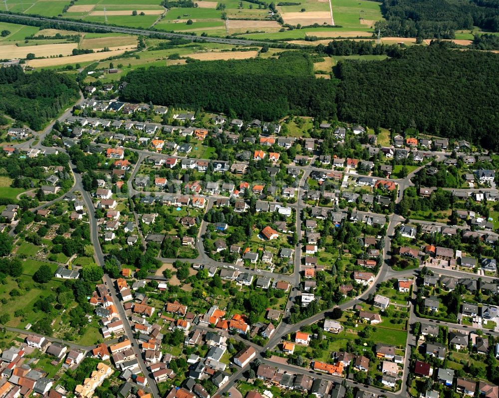 Alten-Buseck von oben - Wohngebiet der Mehrfamilienhaussiedlung in Alten-Buseck im Bundesland Hessen, Deutschland