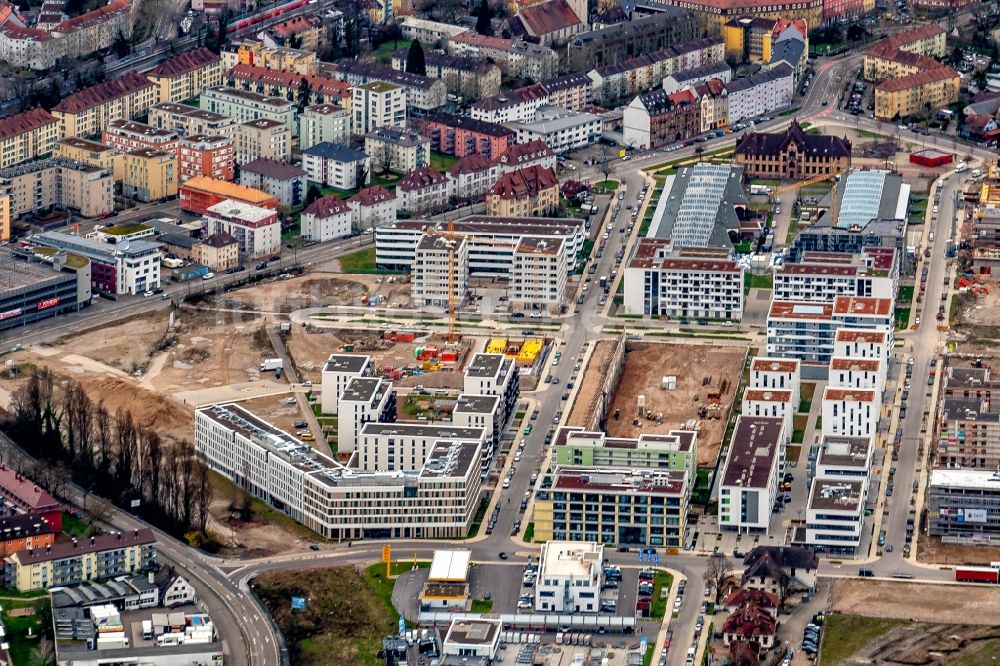 Freiburg im Breisgau aus der Vogelperspektive: Wohngebiet der Mehrfamilienhaussiedlung alter Güterbahnhof in Freiburg im Breisgau im Bundesland Baden-Württemberg, Deutschland