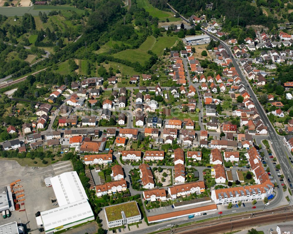 Luftbild Berghausen - Wohngebiet der Mehrfamilienhaussiedlung in Berghausen im Bundesland Baden-Württemberg, Deutschland