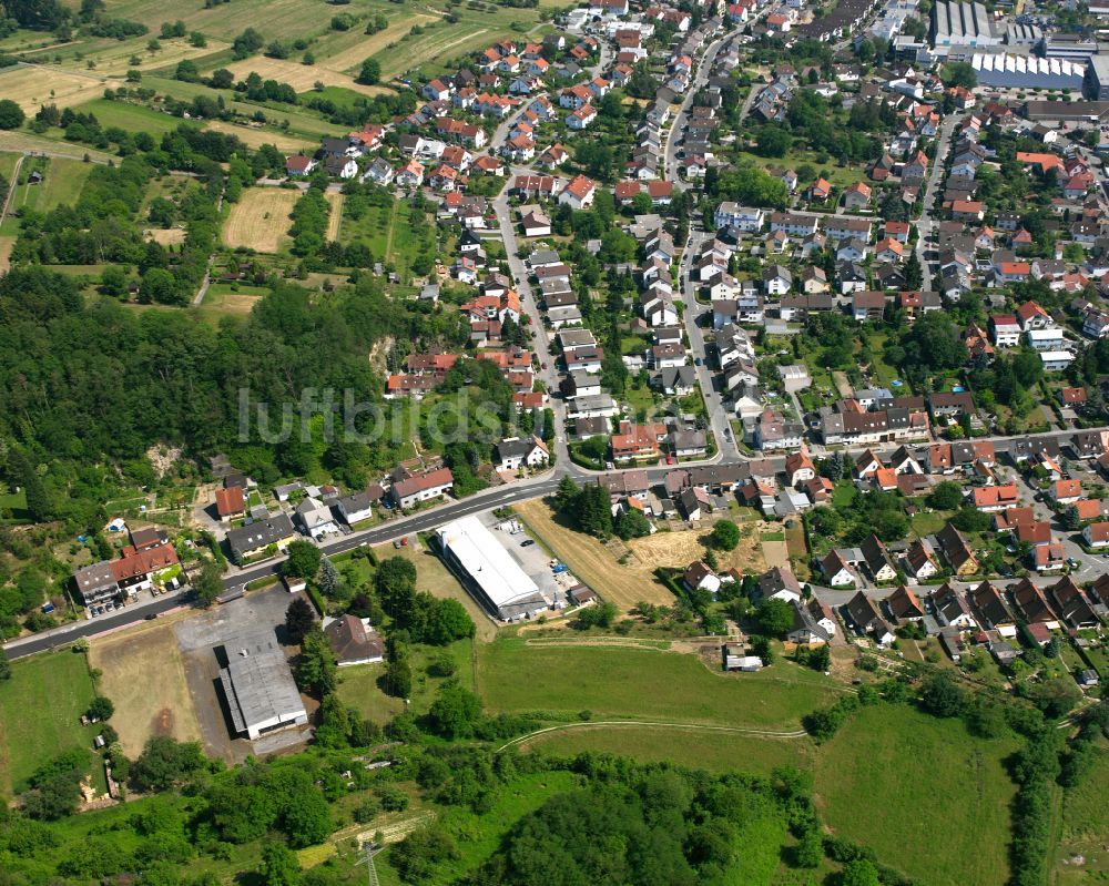 Luftaufnahme Berghausen - Wohngebiet der Mehrfamilienhaussiedlung in Berghausen im Bundesland Baden-Württemberg, Deutschland