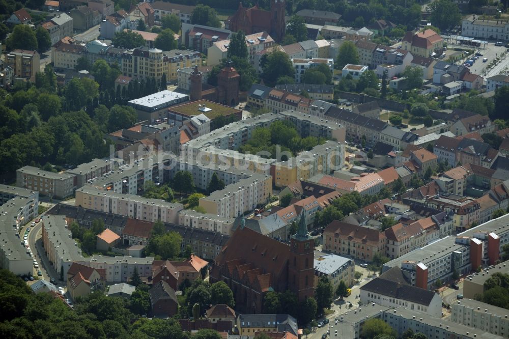 Luftbild Bernau bei Berlin - Wohngebiet einer Mehrfamilienhaussiedlung in Bernau bei Berlin im Bundesland Brandenburg