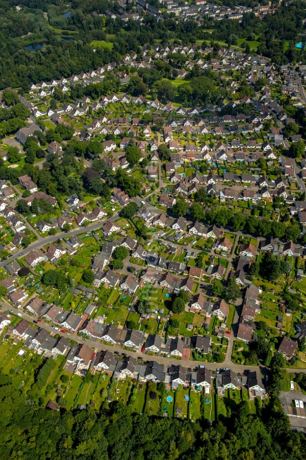 Bochum aus der Vogelperspektive: Wohngebiet einer Mehrfamilienhaussiedlung in Bochum im Bundesland Nordrhein-Westfalen