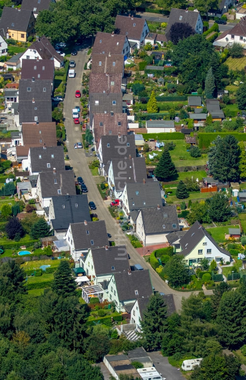 Luftbild Bochum - Wohngebiet einer Mehrfamilienhaussiedlung in Bochum im Bundesland Nordrhein-Westfalen