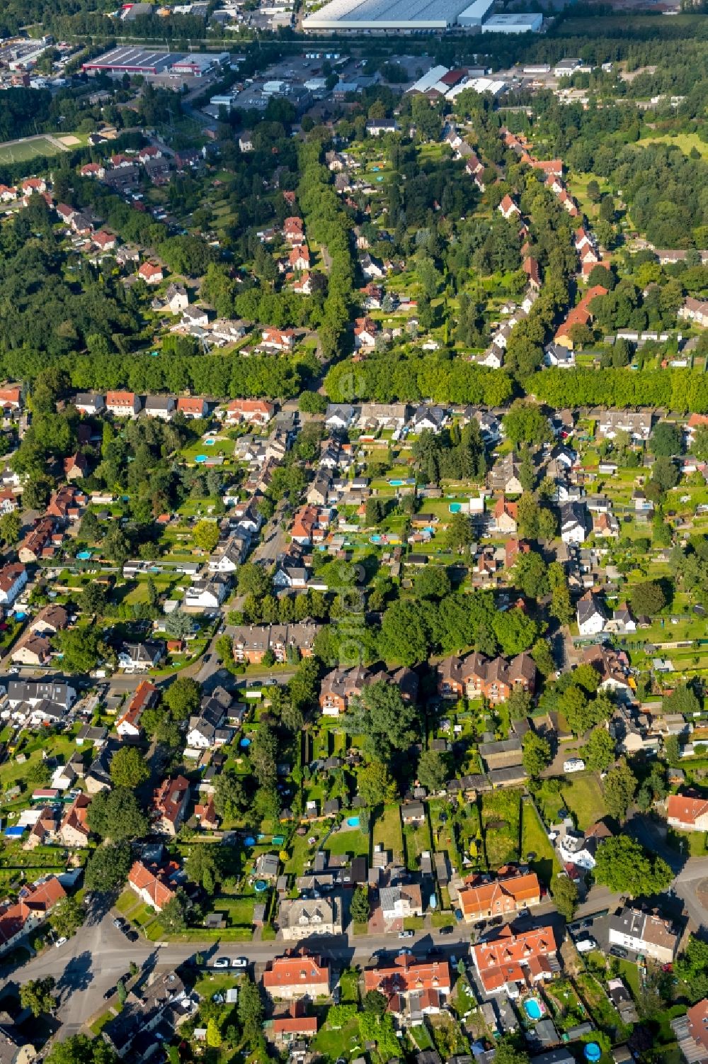 Bottrop aus der Vogelperspektive: Wohngebiet einer Mehrfamilienhaussiedlung in Bottrop im Bundesland Nordrhein-Westfalen