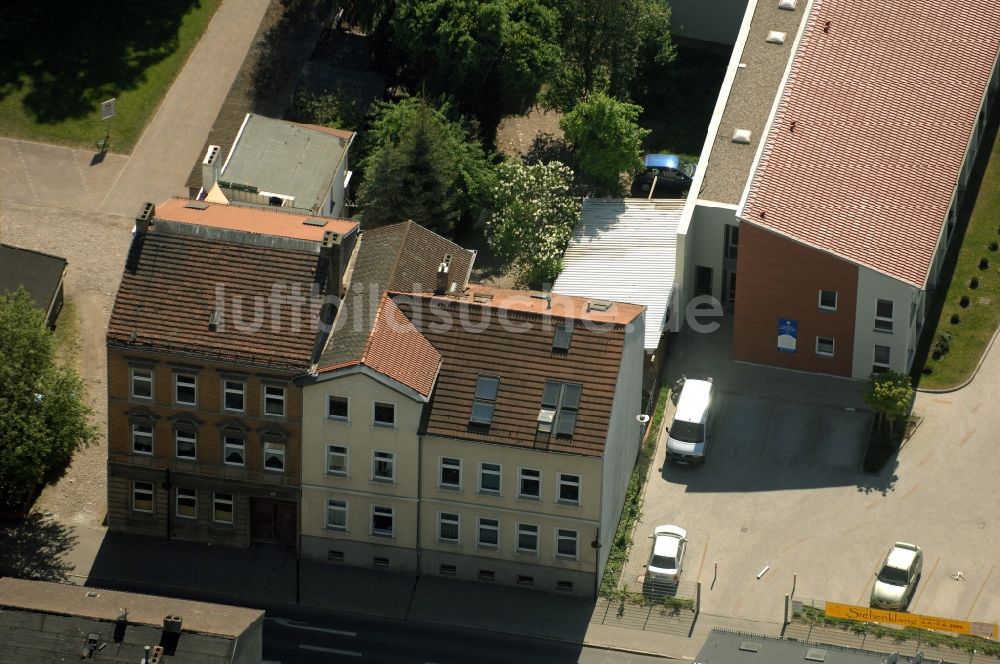 Bernau aus der Vogelperspektive: Wohngebiet der Mehrfamilienhaussiedlung Börnicker Straße in Bernau im Bundesland Brandenburg, Deutschland