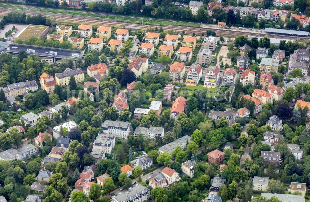 Luftbild Berlin - Wohngebiet der Mehrfamilienhaussiedlung an der Curtiusstraße im Stadtteil Lichterfelde-West in Berlin, Deutschland