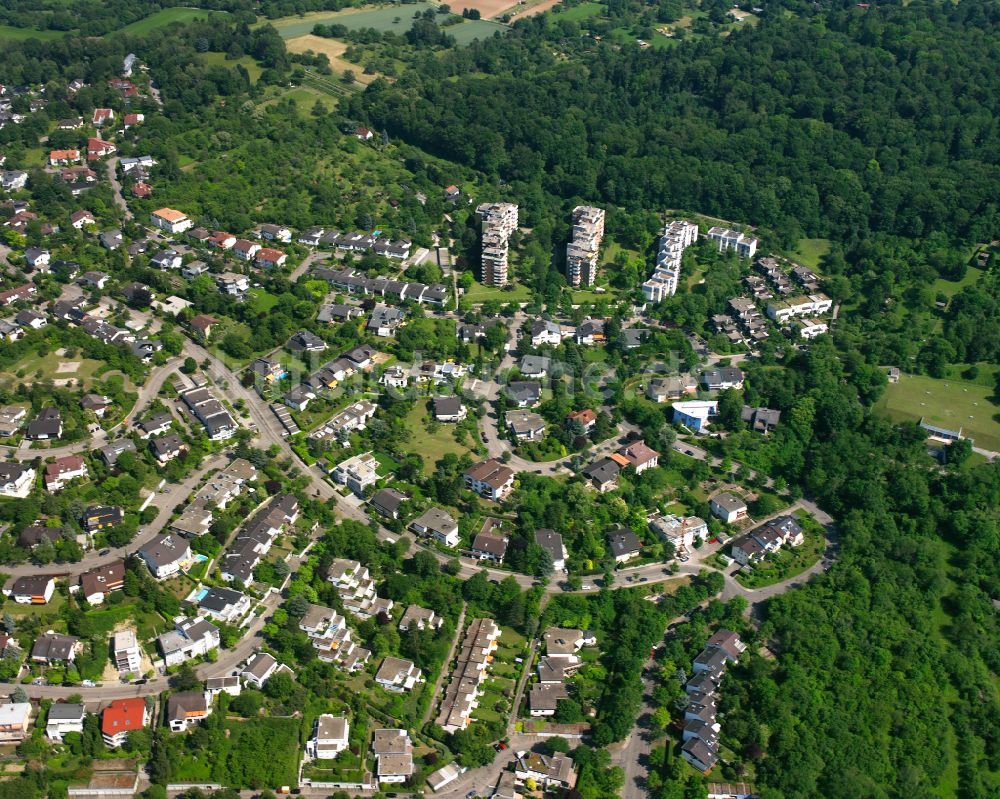 Durlach von oben - Wohngebiet der Mehrfamilienhaussiedlung in Durlach im Bundesland Baden-Württemberg, Deutschland