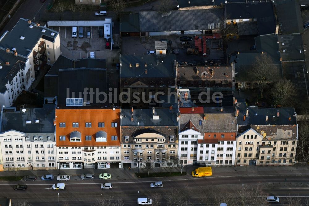 Luftbild Halle (Saale) - Wohngebiet der Mehrfamilienhaussiedlung entlang der Berliner Straße in Halle (Saale) im Bundesland Sachsen-Anhalt, Deutschland