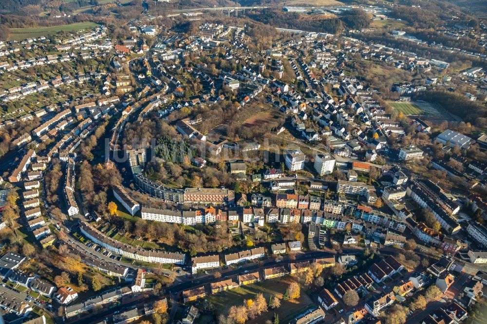 Luftbild Lüdenscheid - Wohngebiet der Mehrfamilienhaussiedlung entlang der Elsa-Brändström-Straße - Werdohler Straße in Lüdenscheid im Bundesland Nordrhein-Westfalen, Deutschland