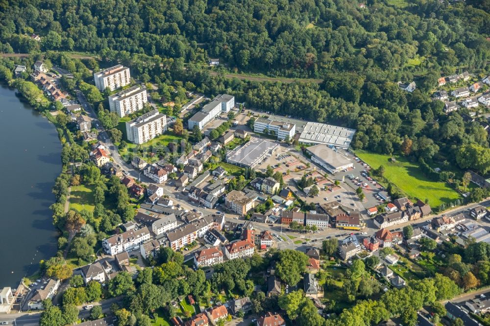 Kettwig aus der Vogelperspektive: Wohngebiet der Mehrfamilienhaussiedlung entlang der Werdener Straße in Kettwig im Bundesland Nordrhein-Westfalen, Deutschland