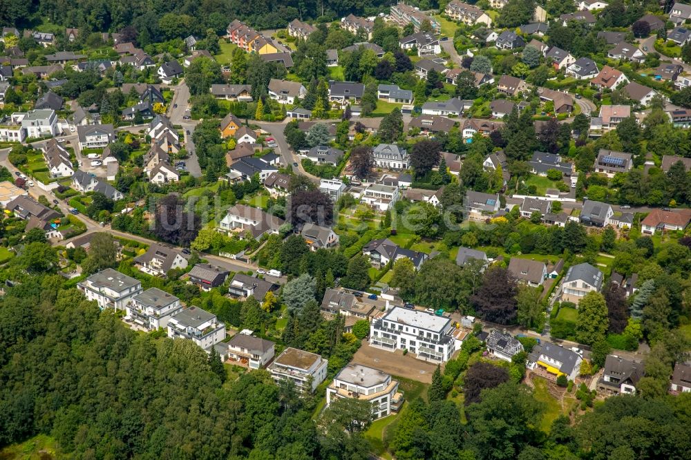 Essen von oben - Wohngebiet einer Mehrfamilienhaussiedlung in Essen - Kettwig am Kemmansweg im Bundesland Nordrhein-Westfalen