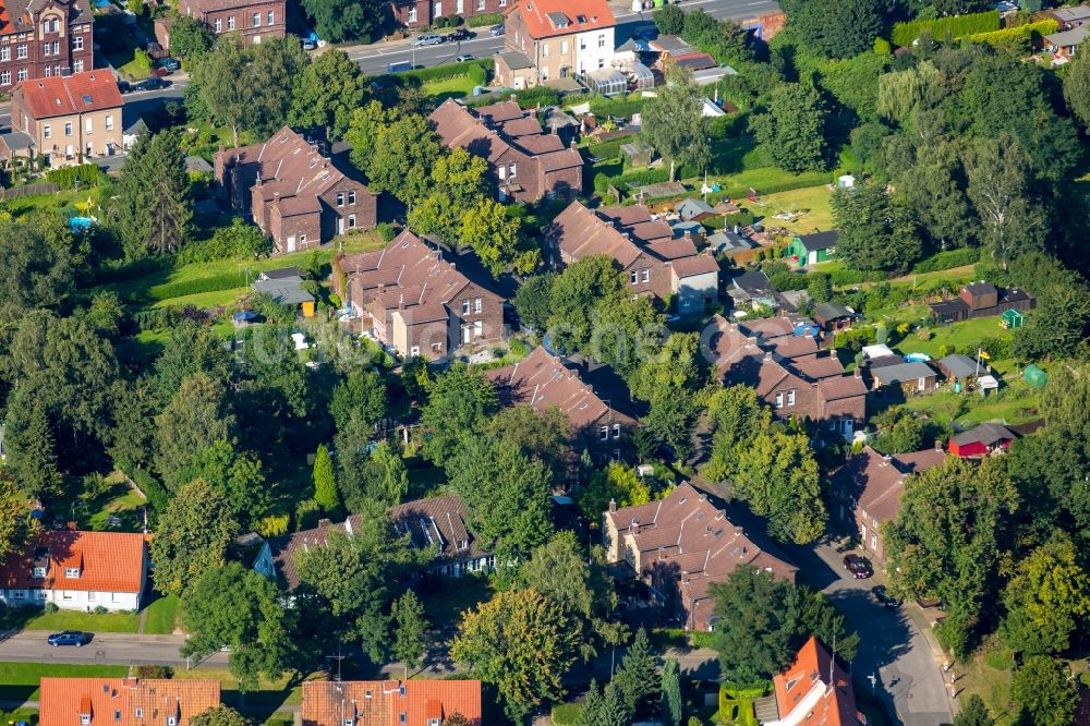 Luftbild Essen - Wohngebiet einer Mehrfamilienhaussiedlung in Essen im Bundesland Nordrhein-Westfalen