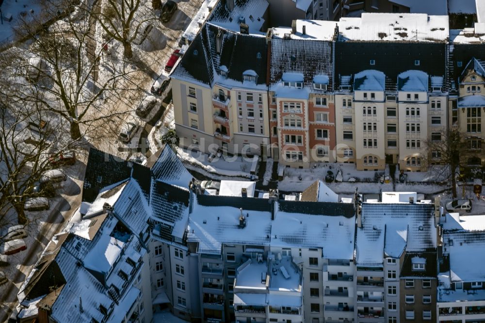 Dortmund aus der Vogelperspektive: Wohngebiet der Mehrfamilienhaussiedlung an der Fächerstraße - Hollestraße in Dortmund im Bundesland Nordrhein-Westfalen, Deutschland