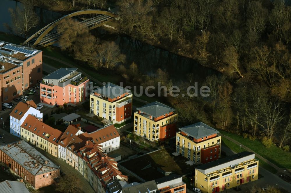 Frankfurt (Oder) von oben - Wohngebiet einer Mehrfamilienhaussiedlung in Frankfurt (Oder) im Bundesland Brandenburg