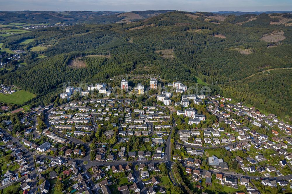 Luftaufnahme Kreuztal - Wohngebiet der Mehrfamilienhaussiedlung Fritz-Erler-Siedlung in Kreuztal im Bundesland Nordrhein-Westfalen