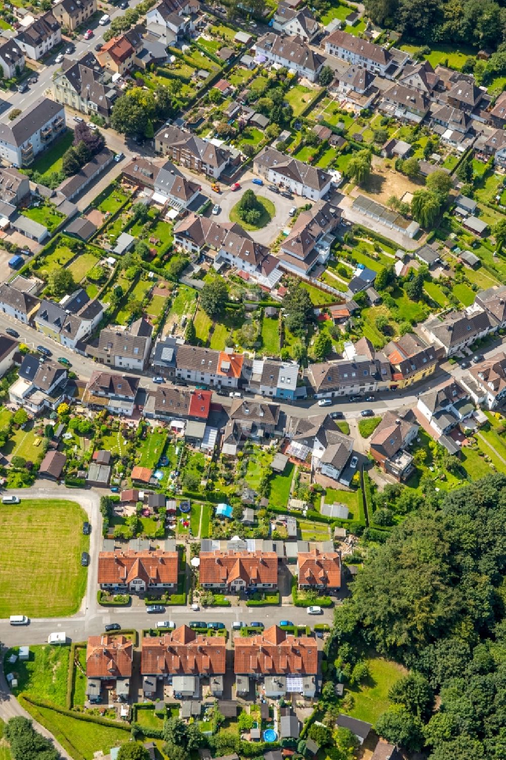 Luftbild Hattingen - Wohngebiet der Mehrfamilienhaussiedlung Gartenstadt Hüttenau in Hattingen im Bundesland Nordrhein-Westfalen