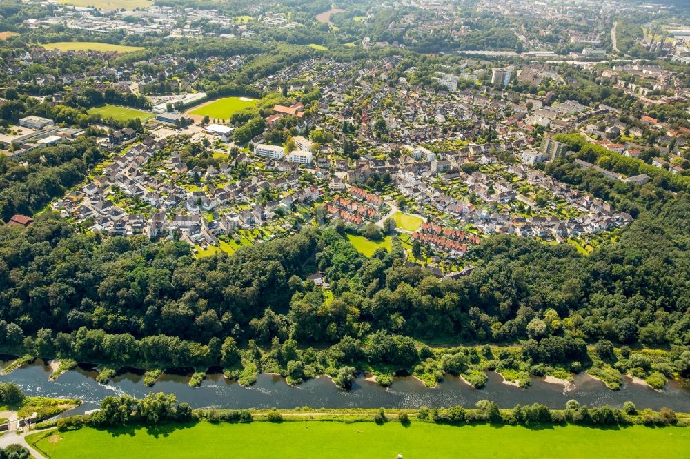 Hattingen aus der Vogelperspektive: Wohngebiet der Mehrfamilienhaussiedlung Gartenstadt Hüttenau in Hattingen im Bundesland Nordrhein-Westfalen