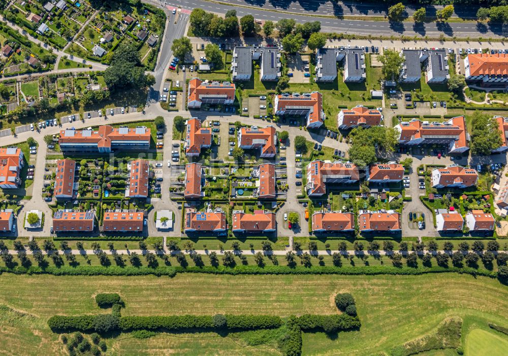 Gelsenkirchen aus der Vogelperspektive: Wohngebiet einer Mehrfamilienhaussiedlung in Gelsenkirchen im Bundesland Nordrhein-Westfalen