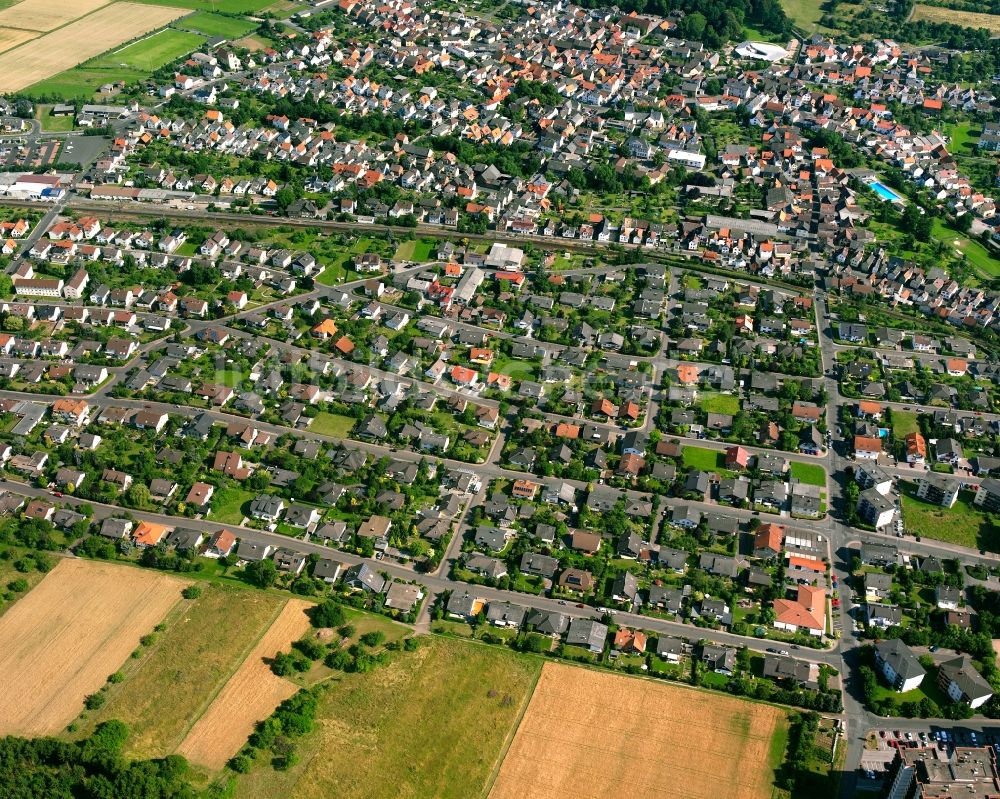 Luftaufnahme Großen-Buseck - Wohngebiet der Mehrfamilienhaussiedlung in Großen-Buseck im Bundesland Hessen, Deutschland