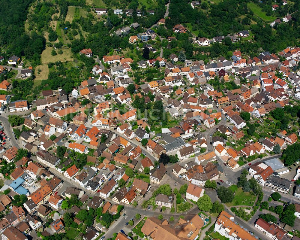 Grötzingen von oben - Wohngebiet der Mehrfamilienhaussiedlung in Grötzingen im Bundesland Baden-Württemberg, Deutschland