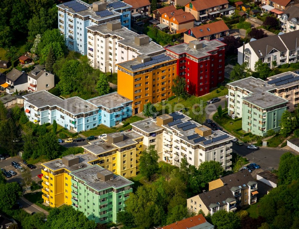 Hagen aus der Vogelperspektive: Wohngebiet einer Mehrfamilienhaussiedlung in Hagen im Bundesland Nordrhein-Westfalen