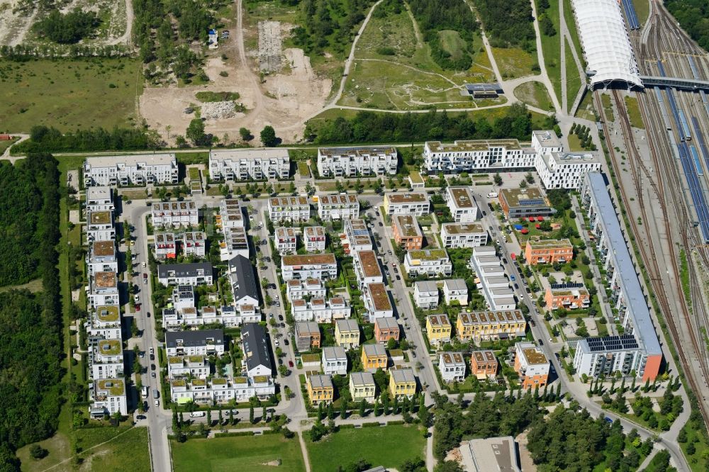 Luftbild München - Wohngebiet der Mehrfamilienhaussiedlung Haidpark in München Freimann im Bundesland Bayern, Deutschland