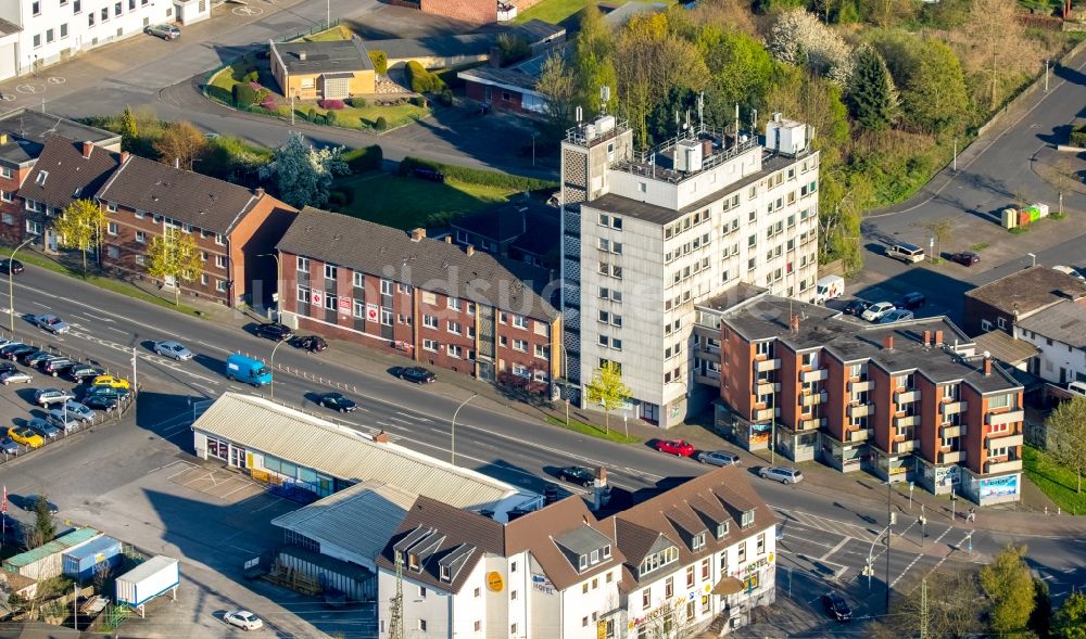 Hamm von oben - Wohngebiet einer Mehrfamilienhaussiedlung in Hamm im Bundesland Nordrhein-Westfalen