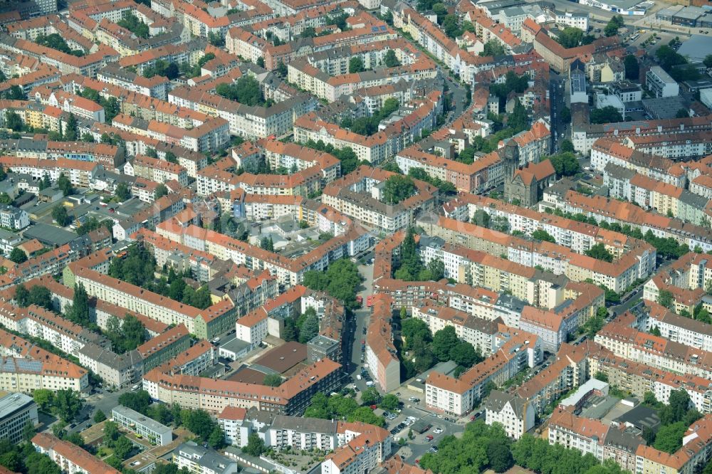 Hannover von oben - Wohngebiet einer Mehrfamilienhaussiedlung in Hannover im Bundesland Niedersachsen